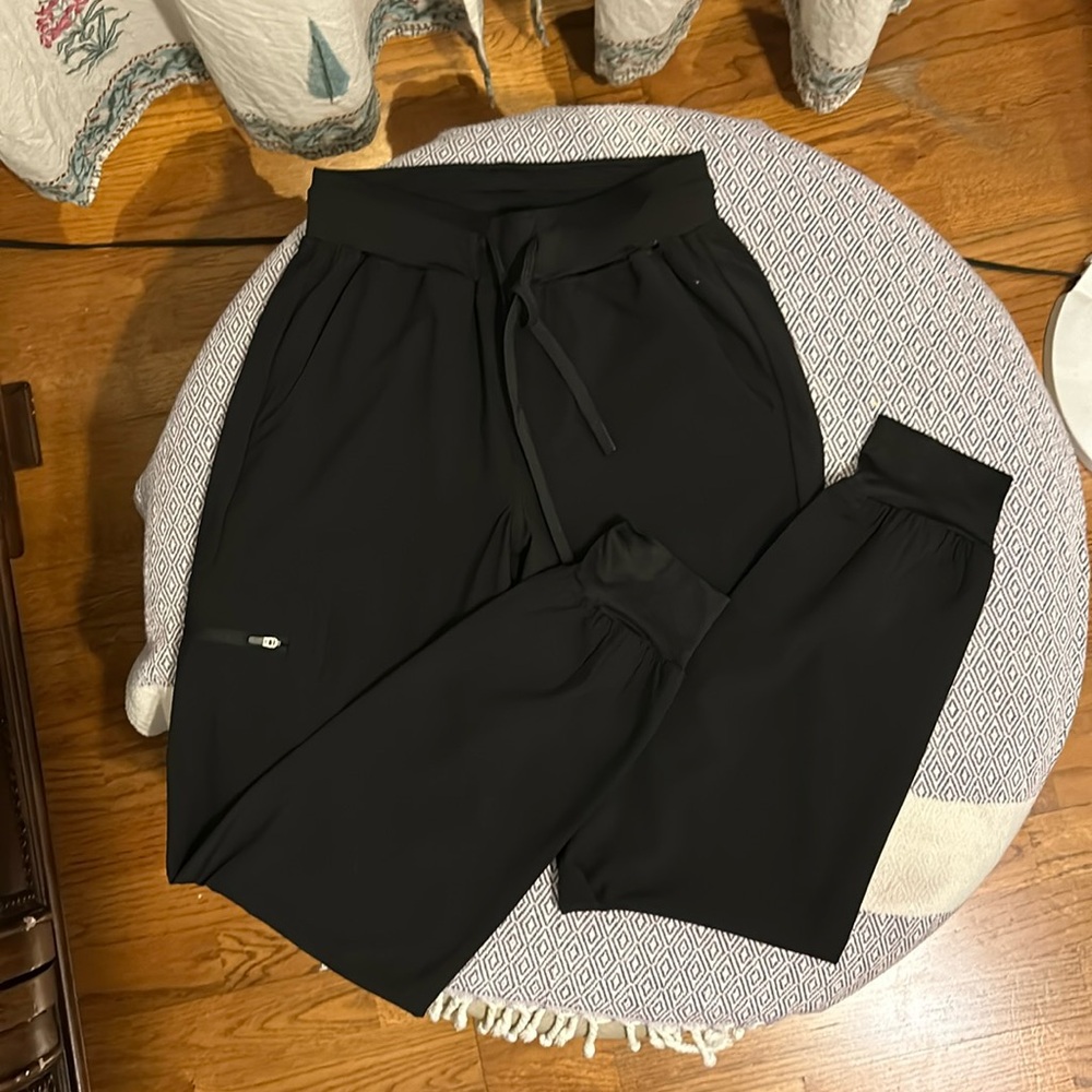 Scrub pants